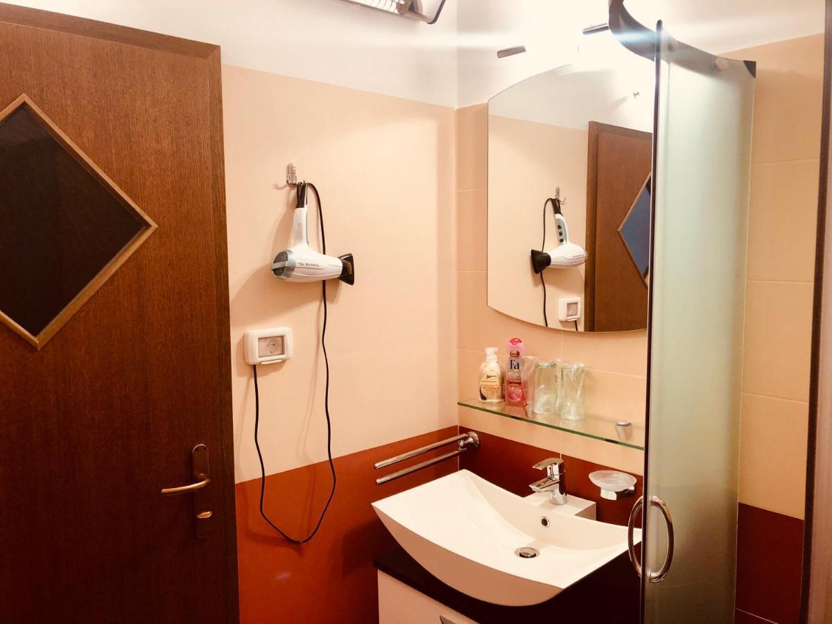 ויפאבה Restaurant & Apartments Getaway Pri Kobalu מראה חיצוני תמונה